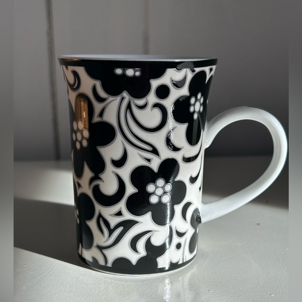 Vera Bradley tea cup